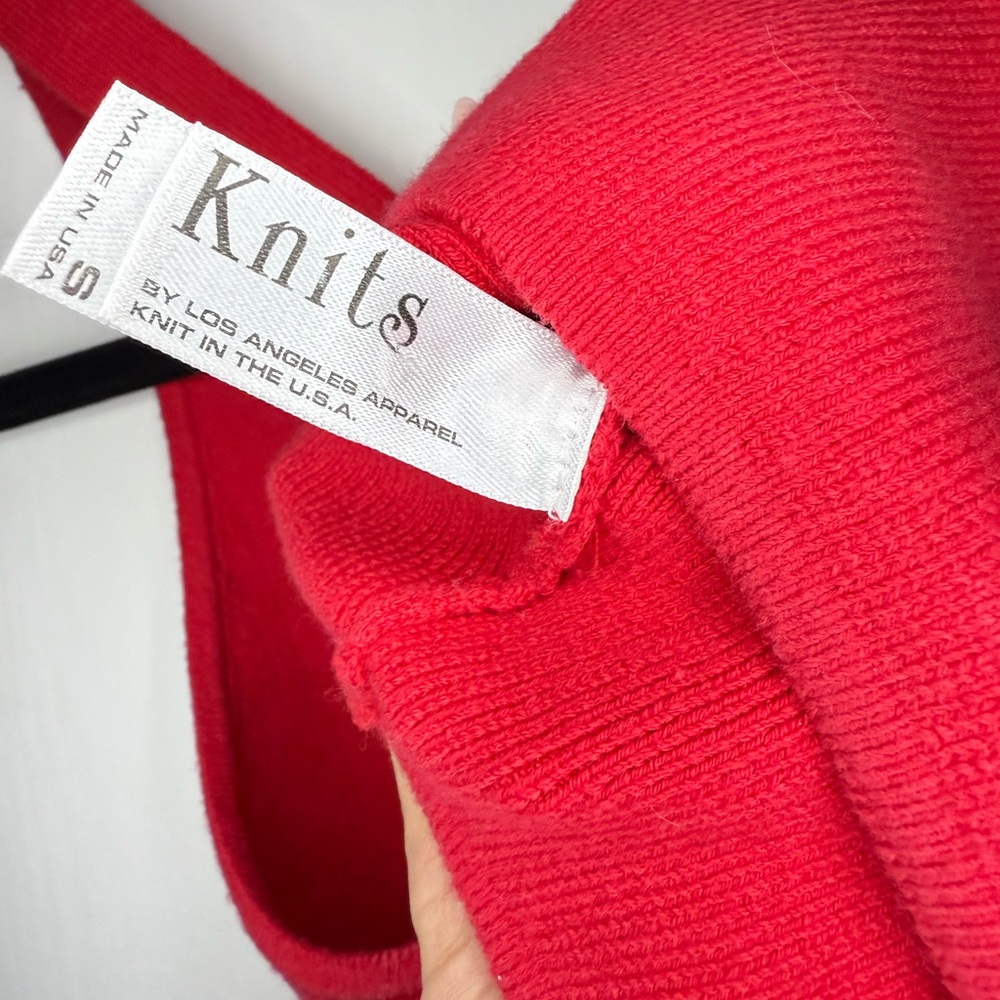 Los Angeles Apparel Vibrant Red knits crop top - Picture 5 of 7